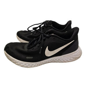 Nike Sneakers Womens Size 9 Revolution 5 BQ6715-002 Black Running Shoes